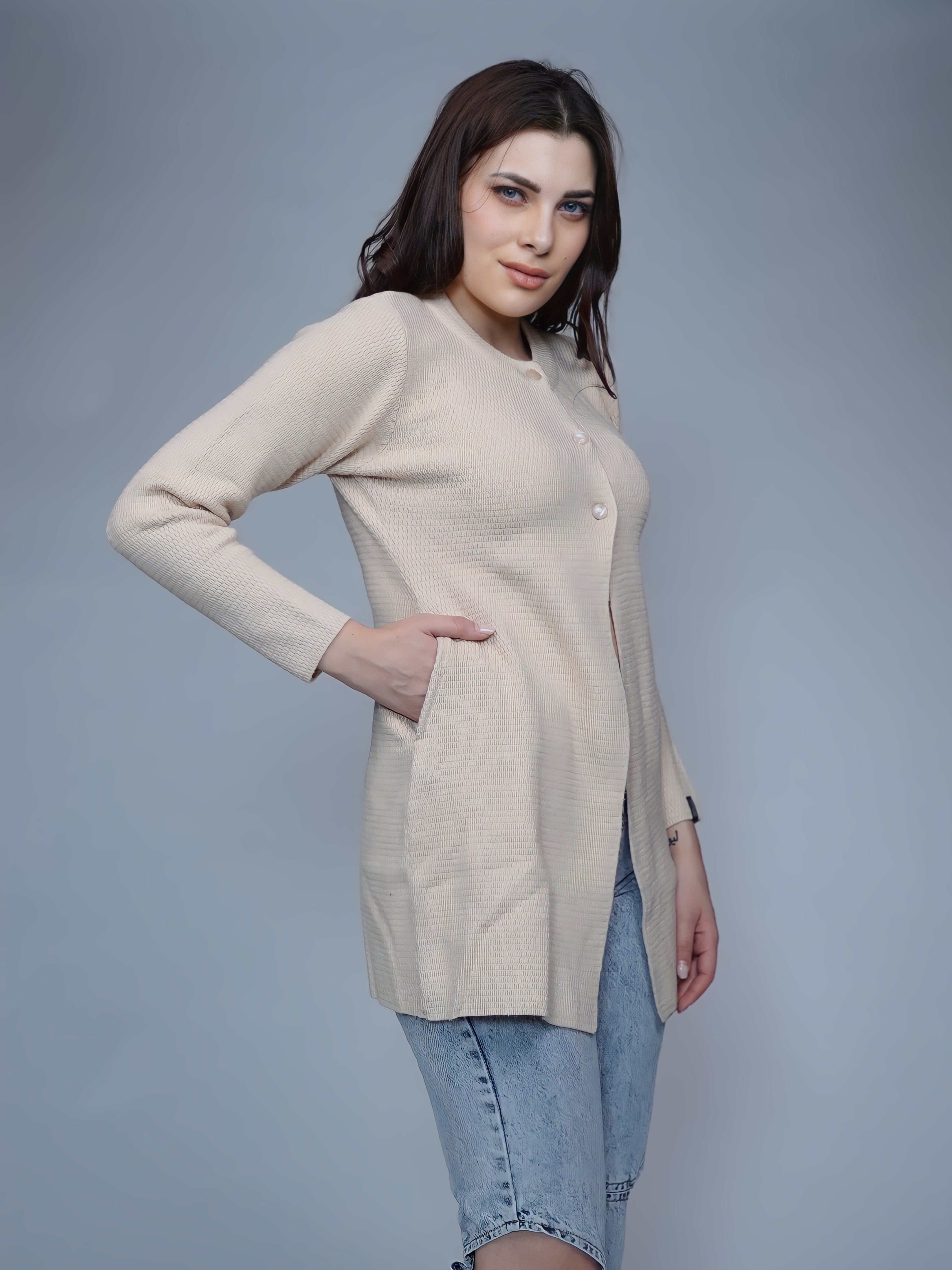 Chic Cream Cable-Knit Cardigan