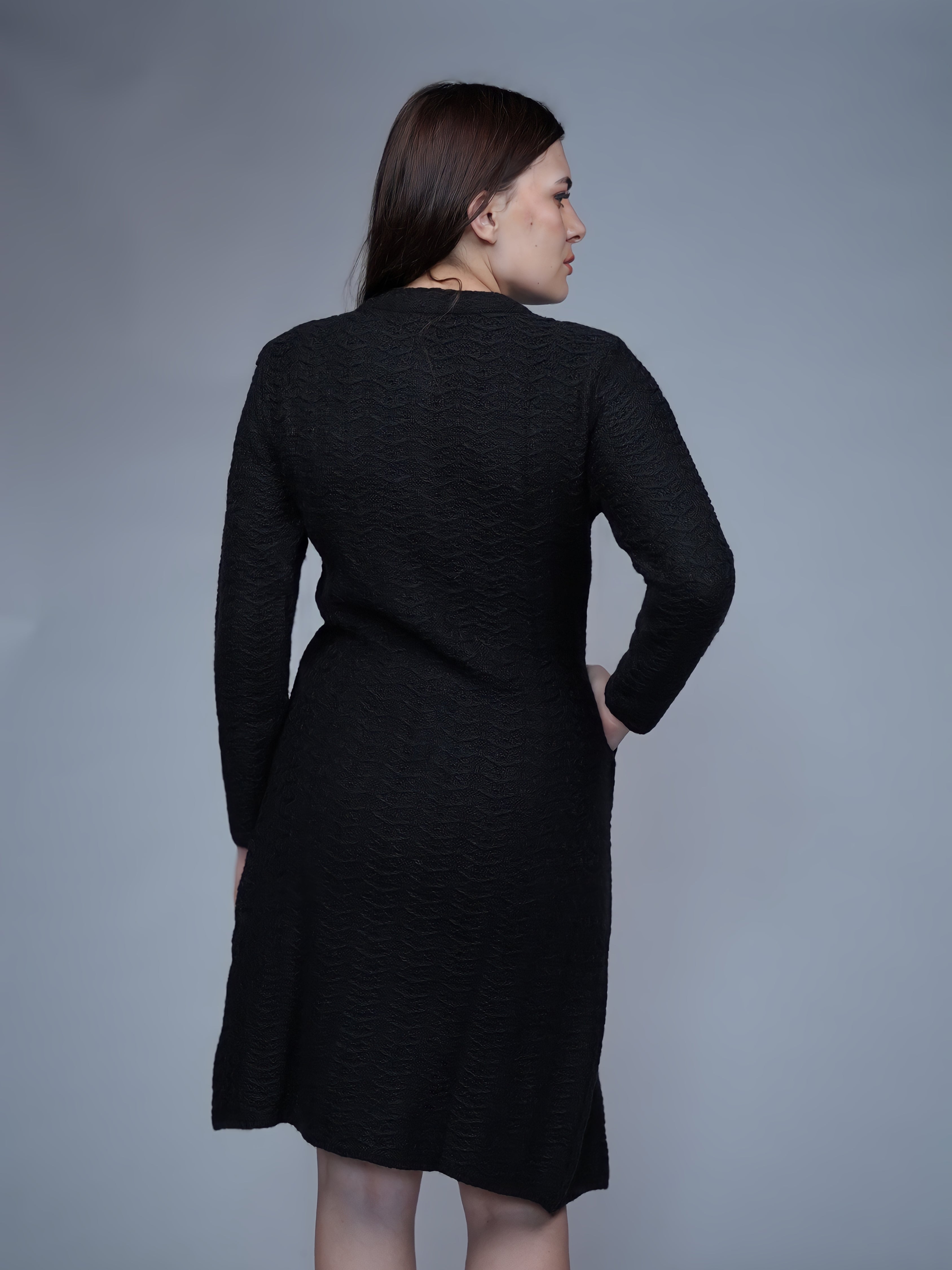 Elegant Long Knitted Cardigan